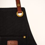 Tablier fendu en cuir et toile waxée n°690 Bretelles croisées - Noir – Image 2