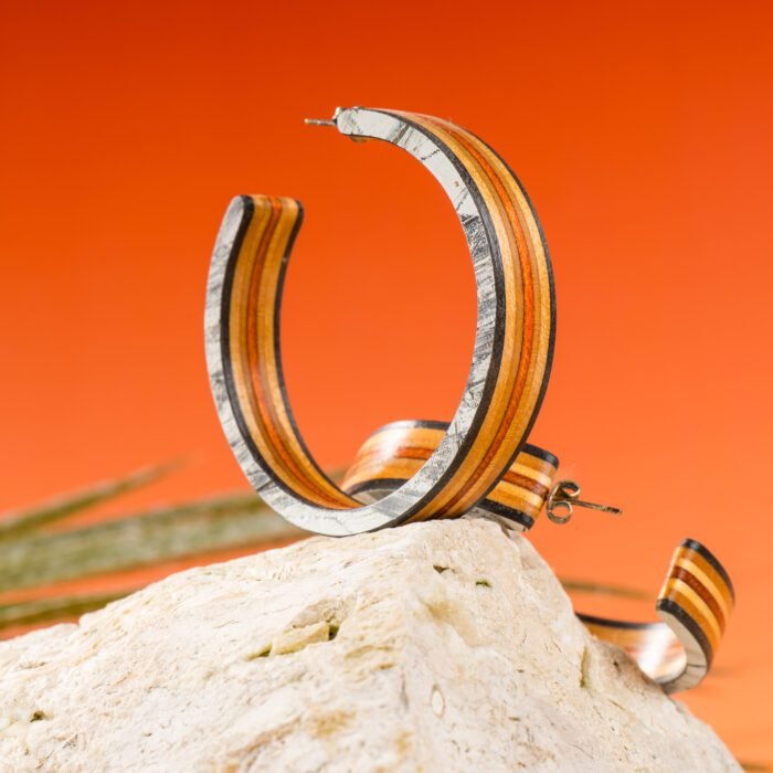 Grandes Créoles en Skateboard recyclé (la paire) N°09 – Image 2