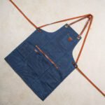 Tablier en cuir et toile waxée n°547 Bretelles croisées - Bleu Marine
