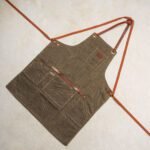 Tablier en cuir et toile waxée n°547 Bretelles croisées - Vert Olive