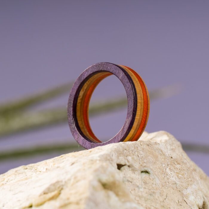 Bague Classique en Skateboard recyclé N°02 - T57 – Image 2