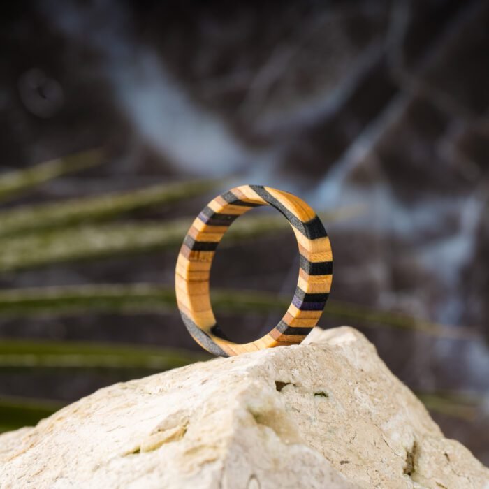 Bague Multiplis en Skateboard recyclé N°14 - T72 – Image 2