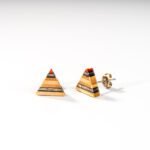 Clous d'oreille en skateboard recyclé (la paire) N°05