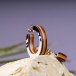 Créoles en Skateboard recyclé (la paire) N°05 – Image 2