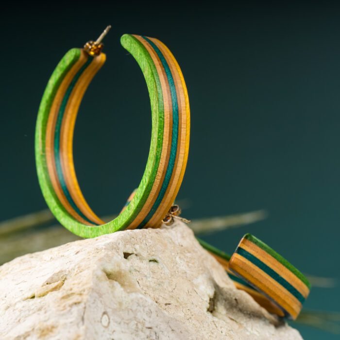 Grandes Créoles en Skateboard recyclé (la paire) N°04 – Image 2