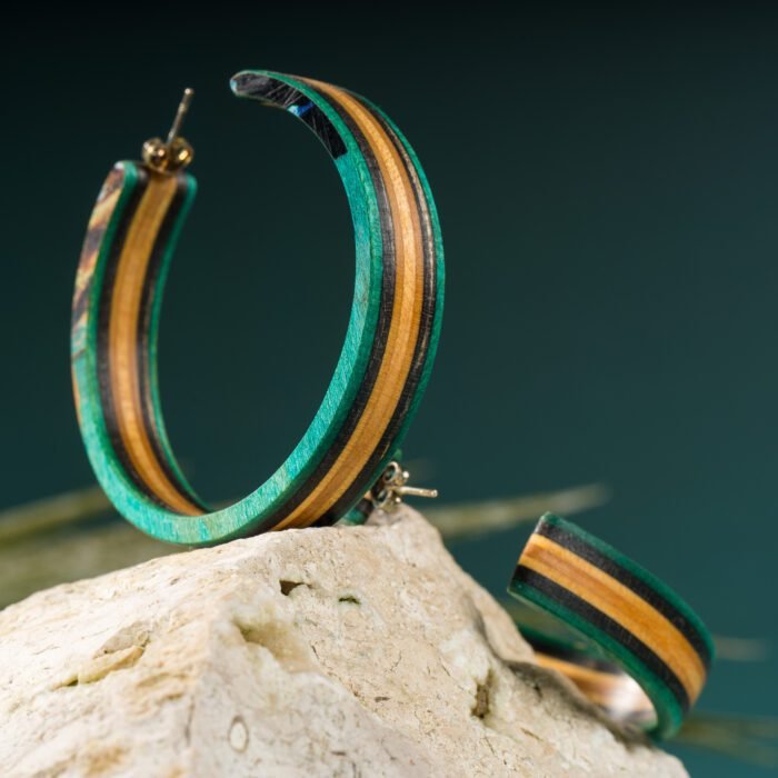 Grandes Créoles en Skateboard recyclé (la paire) N°07 – Image 2