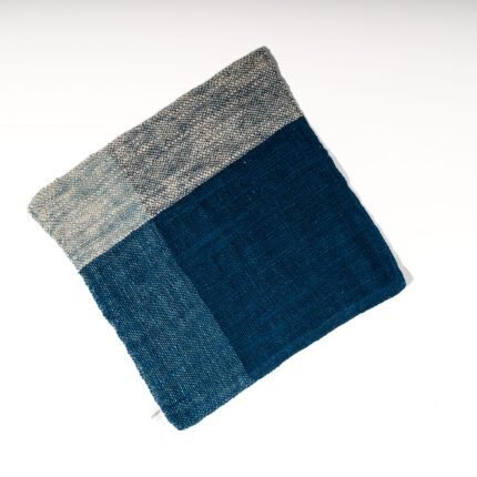 Face washer Laotien - 100% Coton - tissé et teinté à la main - Bleu & Blanc