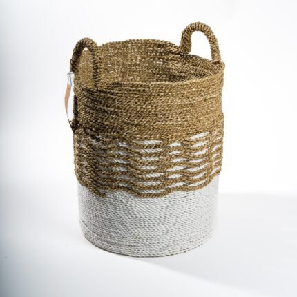 Panier en feuilles tressées - N°06