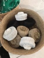 Boite de 12 sous-verres en perles - Noir – Image 2