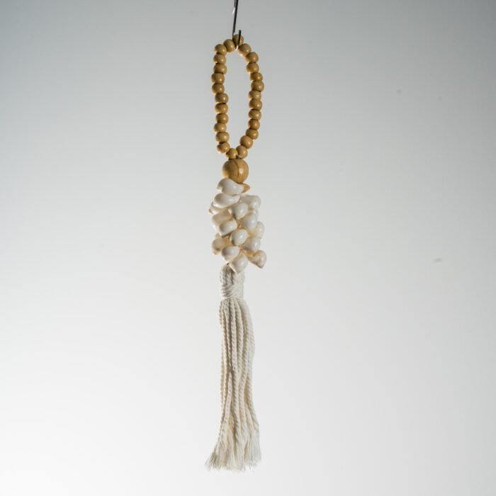 Décoration de poignée de porte en bois et coquillages – Image 2