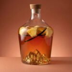 Carafe à spiritueux Topographic Everest – 1,2 L en Verre Soufflé Artisanal – Image 2